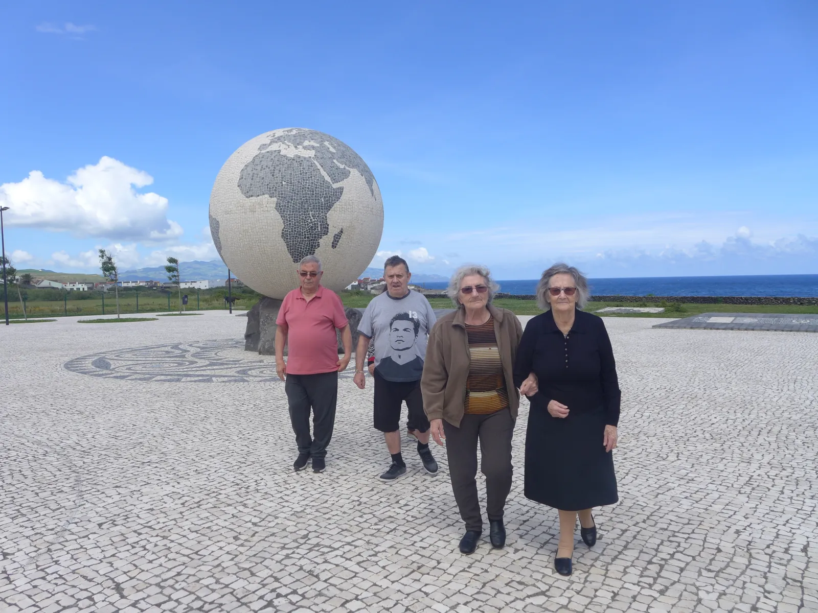 Associação Alzheimer Açores — instalações e atividades